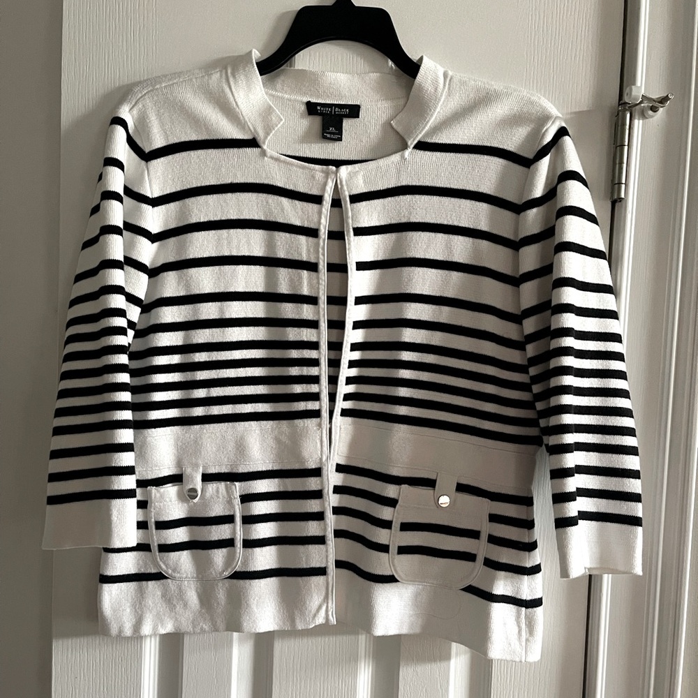 White House Black Market Sweater, Size XL, Black & White